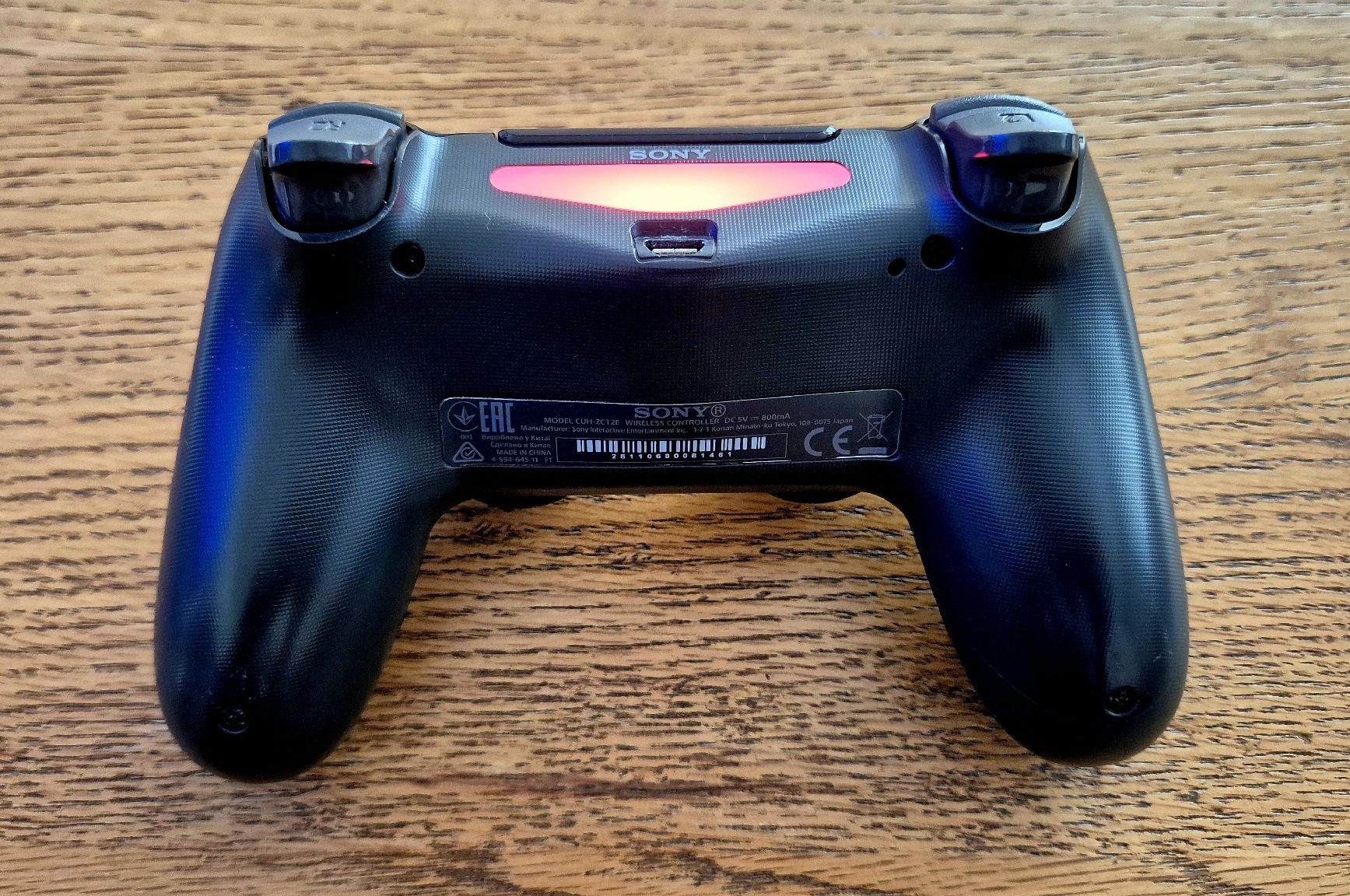 Sony Controller: Sony PS4 DualShock 4 V2 Controller Schwarz – Usato da Au SG venduto da KonsoleWerk 2