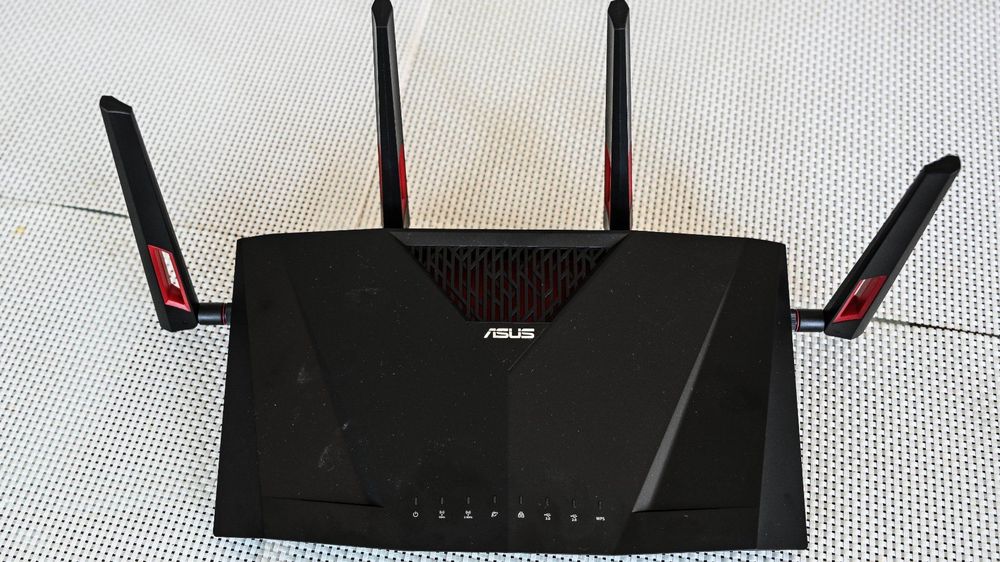 Superschneller Router (Gebraucht) in Brunnen für CHF 90 – mit Lieferung ...