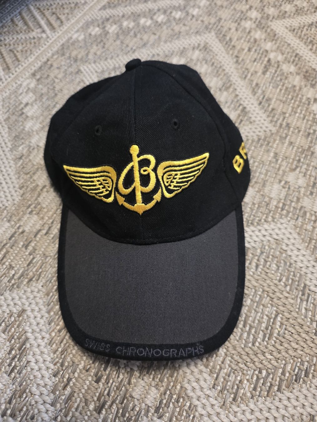 Hüte, Mützen & Caps: Cap Breitling schwarz gelb mit Logo – Gebraucht aus Dorf von Echo_Elements