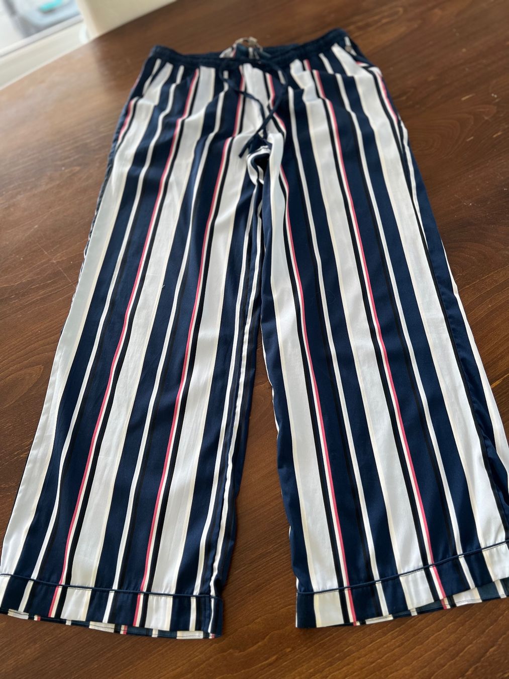 Hosen: Garcia Jeans gestreifte Hose Grösse S – Gebraucht aus Ebmatingen von Mistelu