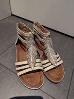 Sommer Sandalen mit Federn, Grösse 36