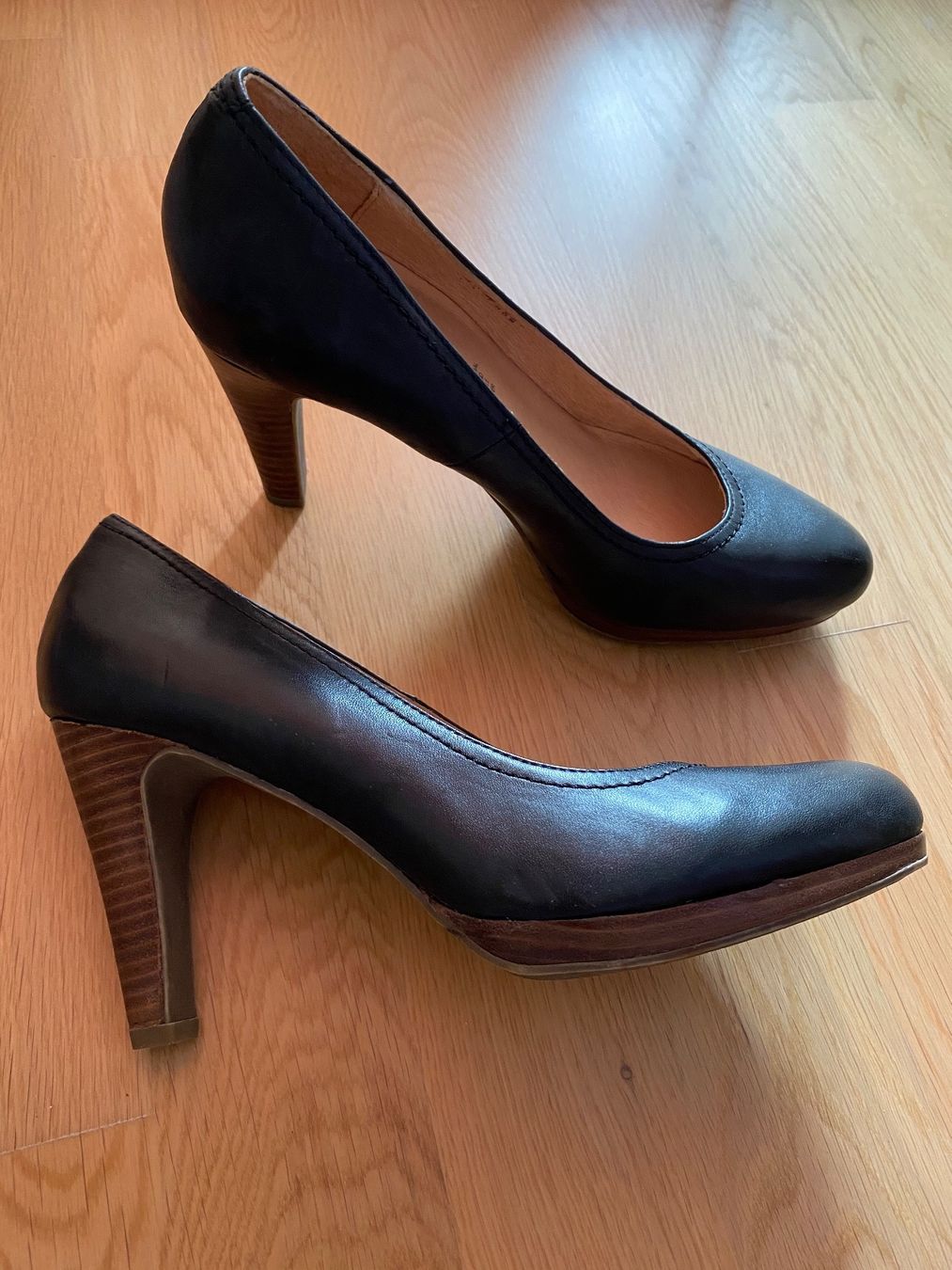 Scarpe da donna: Hauts talons 👠 – Usato da Clarens venduto da OptitesJoliesChoses 3
