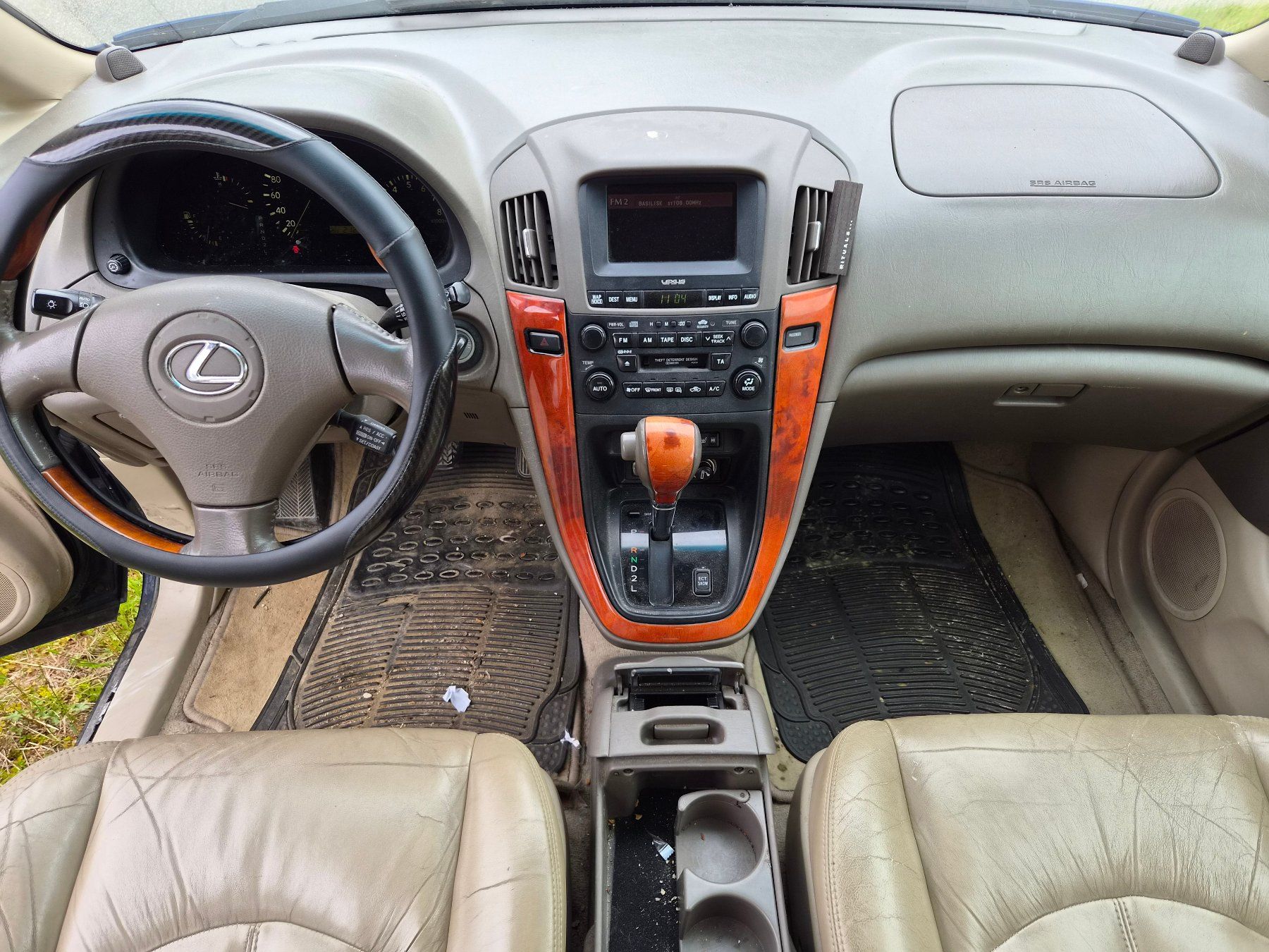 Lexus Autos: LEXUS RX300 – D'occasion à Breitenbach par Misa007 7
