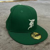 New Era Cap Fear of God Essentials grün Grösse 7 1/4