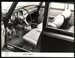 Fotografie Auto Alfa Romeo Giulia Super,