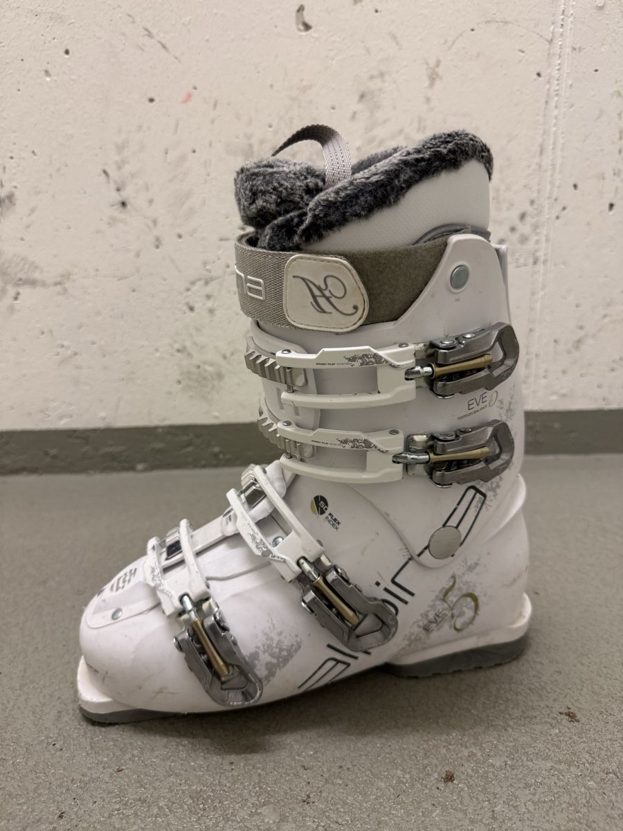 Alpina Scarpe da donna: Alpina Skischuhe Damen, 26.5cm – Usato da Zug venduto da Justdoit7 2