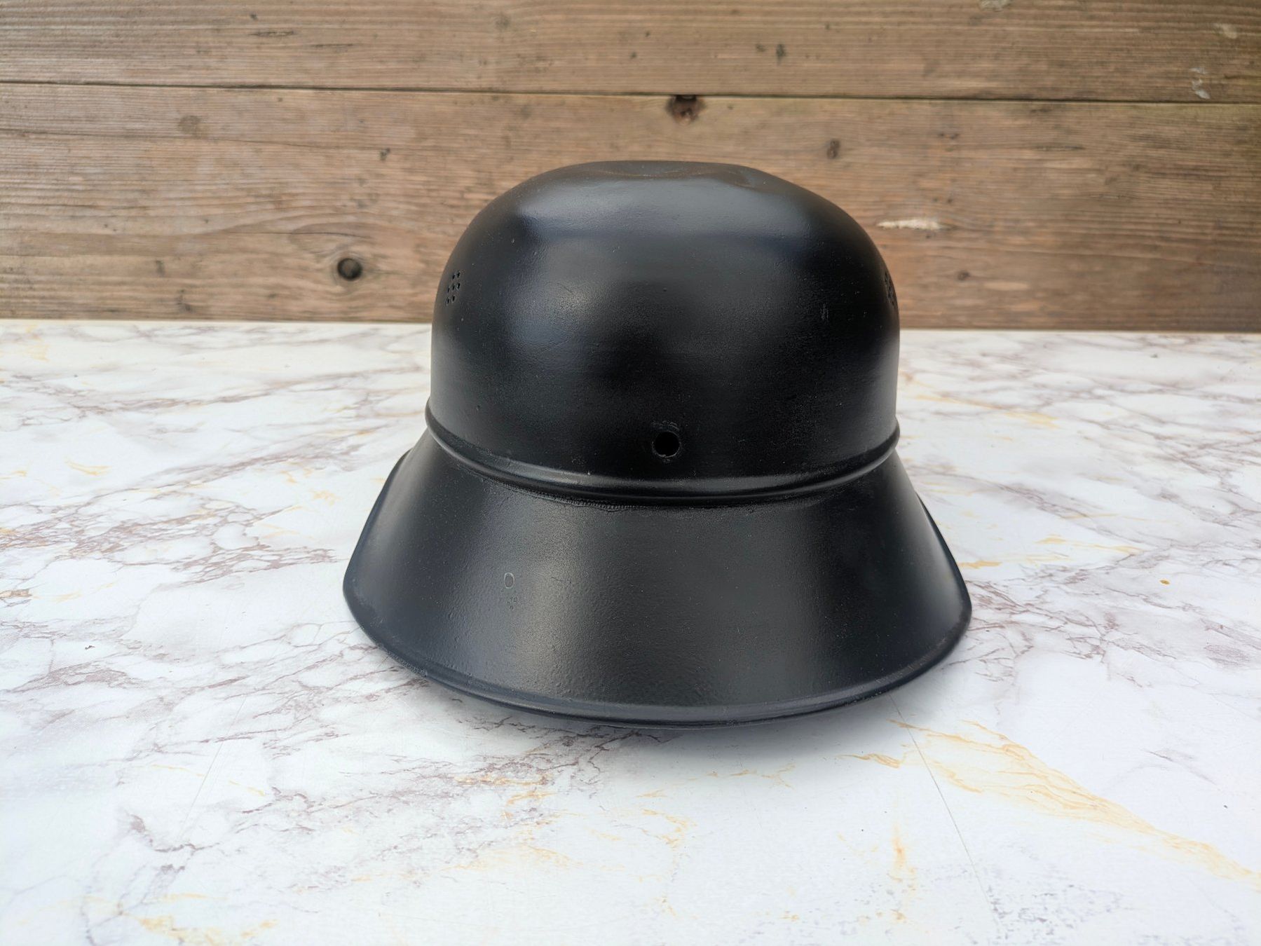 Uniformi & Effetti personali: Luftschutz Stahlhelm M38 "Gladiator" 3-Teilig – Usato da Buttisholz venduto da ArmeeShopCH 3