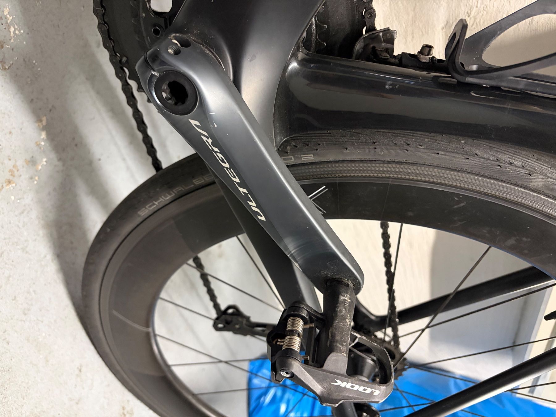 Canyon Vélos: Canyon Aeroad CF SL 8.0 XL ab 100 Fr. – D'occasion à Burgdorf par Laur1nd 2