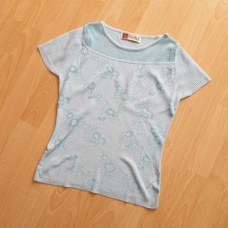 Wunderschönes T-Shirt, in gutem Zustand Grösse S/M