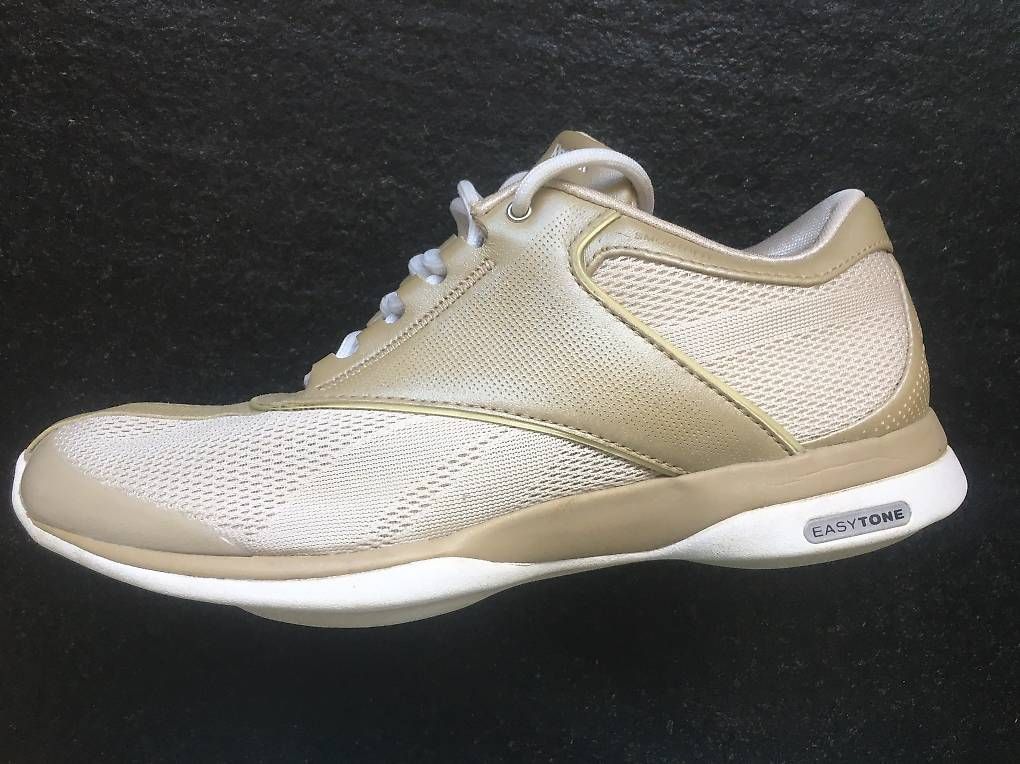 Scarpe da donna: Reebok Easy Town, Gr. 37 – Usato da Lyss venduto da stubenwagen 1