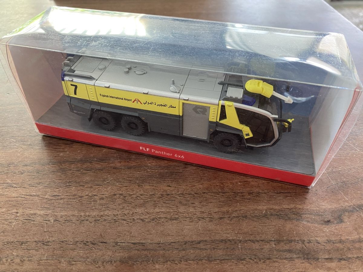 Modellini d'auto: Rosenbauer FLF Panther 6x6 – Nuovo e nell'imballaggio originale da Kefikon ZH venduto da Gary97 1