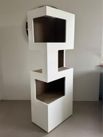 THE ONE XL – Design-Kratzbaum in Weiss/Silber