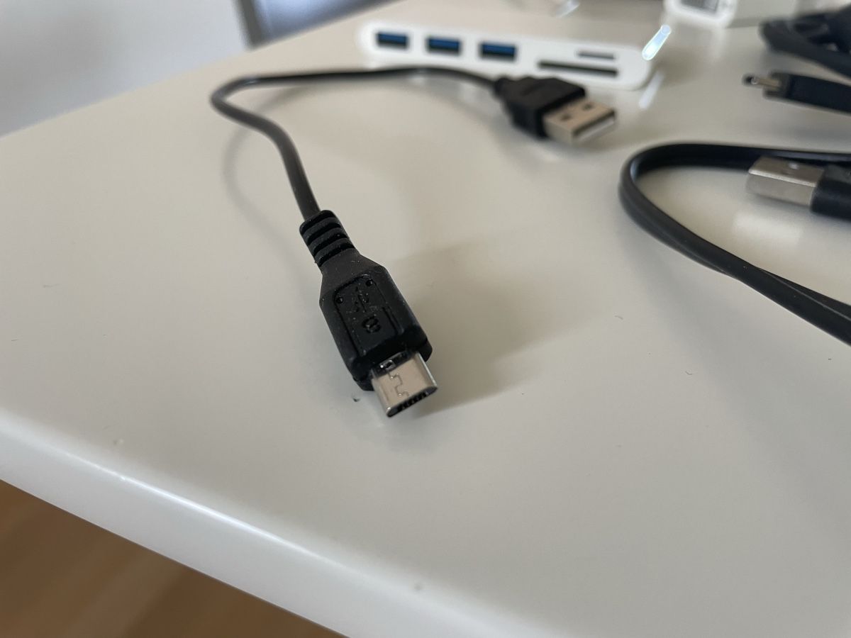 Cavi: 11 verschiedene Kabel und Adapter – Usato da Thalwil venduto da Andieg 3