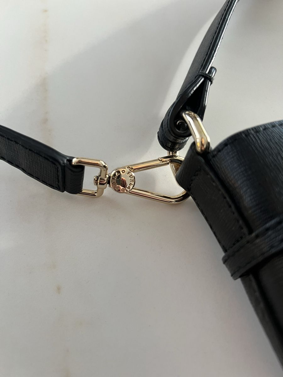 Furla Borse da donna: Furla - Stacy M Bucket Bag – Usato da Zürich venduto da anghelamata 3