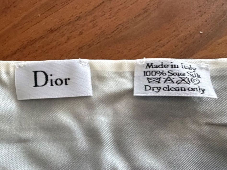 Dior Foulards, Tücher & Schals: Dior Seidenschal / Seidentwill, neu mit Box – Neu (gemäss Beschreibung) aus Wilen b. Wollerau von rosmarin13 5