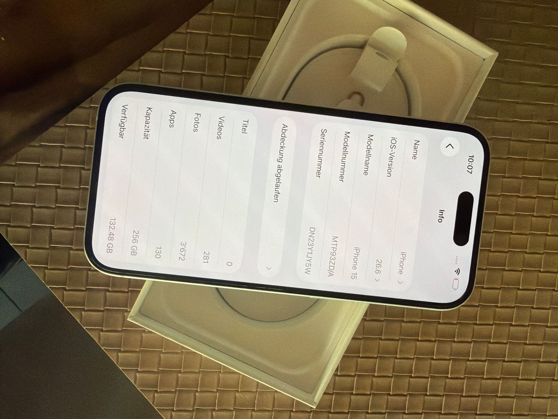 Apple Portables: Apple iPhone 15 256 GB Blau – D'occasion à Stäfa par Kurt33 3