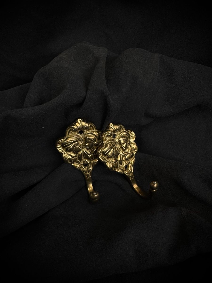 Toutes les décorations: Vintage Brass Wall Hook set with Face Relief – D'occasion à Bern par nkink 2
