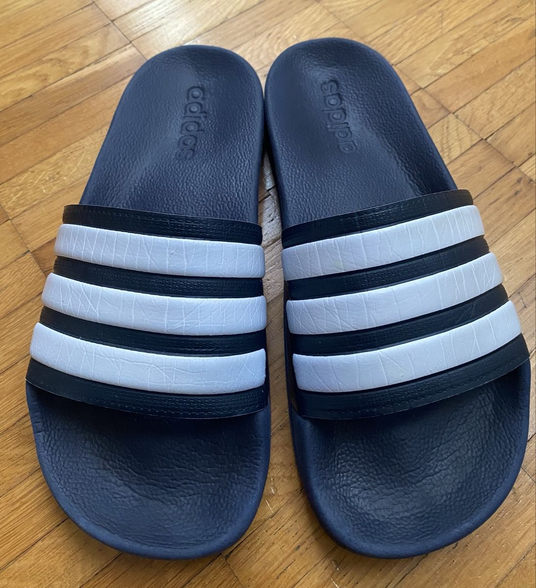 Adidas Scarpe da uomo: adidas Adilette - Grösse 39 – Usato da Urdorf venduto da Bets4
