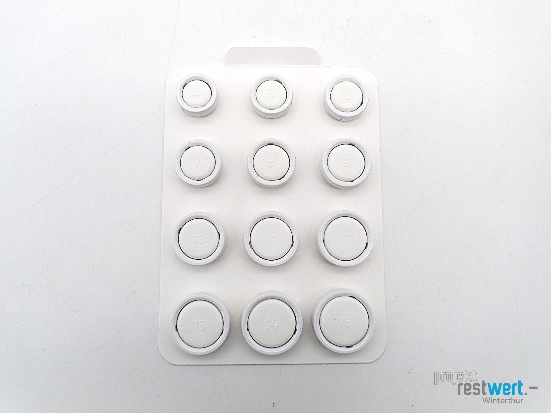 Oura Bagues: OURA Grössen Kit Ring 4 – Neuf (Voir description) à Winterthur par Restwert_Winterthur