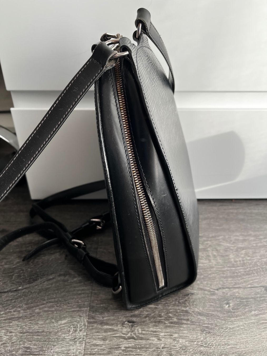 Louis Vuitton Zaini: Louis Vuitton Sac à dos Mabillon en cuir Epi – Usato da La Plaine venduto da Biliblue 3