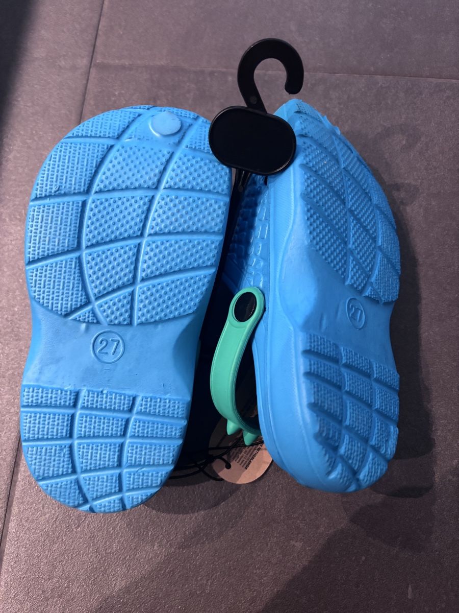 Schuhe für Jungen: Coole Dino Crocks  – Neu und originalverpackt aus Niederdorf von KatrinT83 1