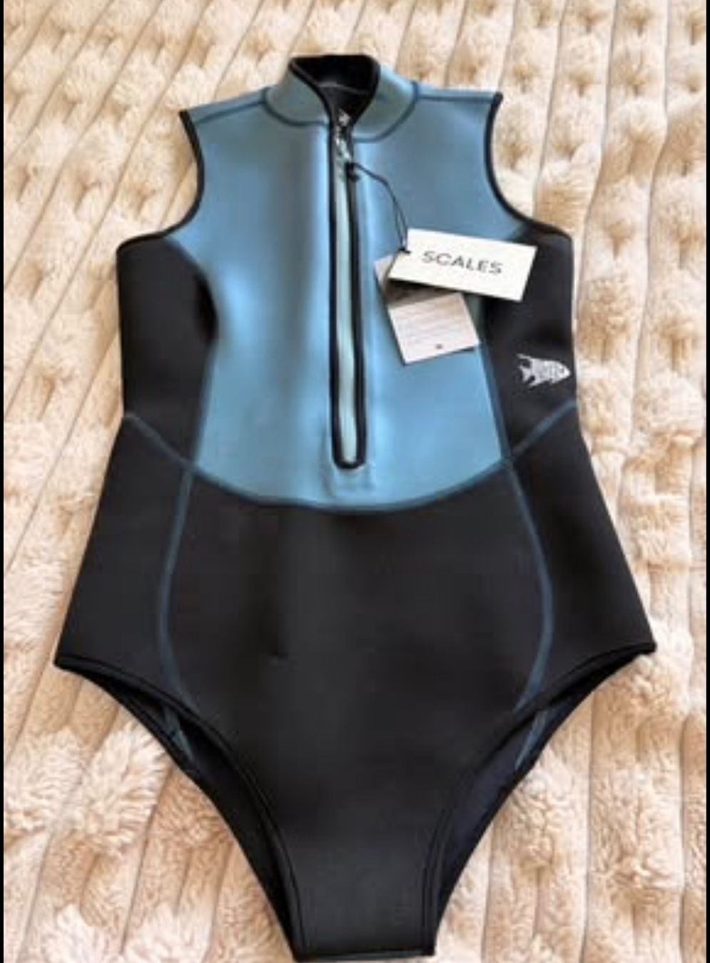 Tauchanzüge: Completely new short sleeve wetsuit – Neu (gemäss Beschreibung) aus Genève von Elenapntrl