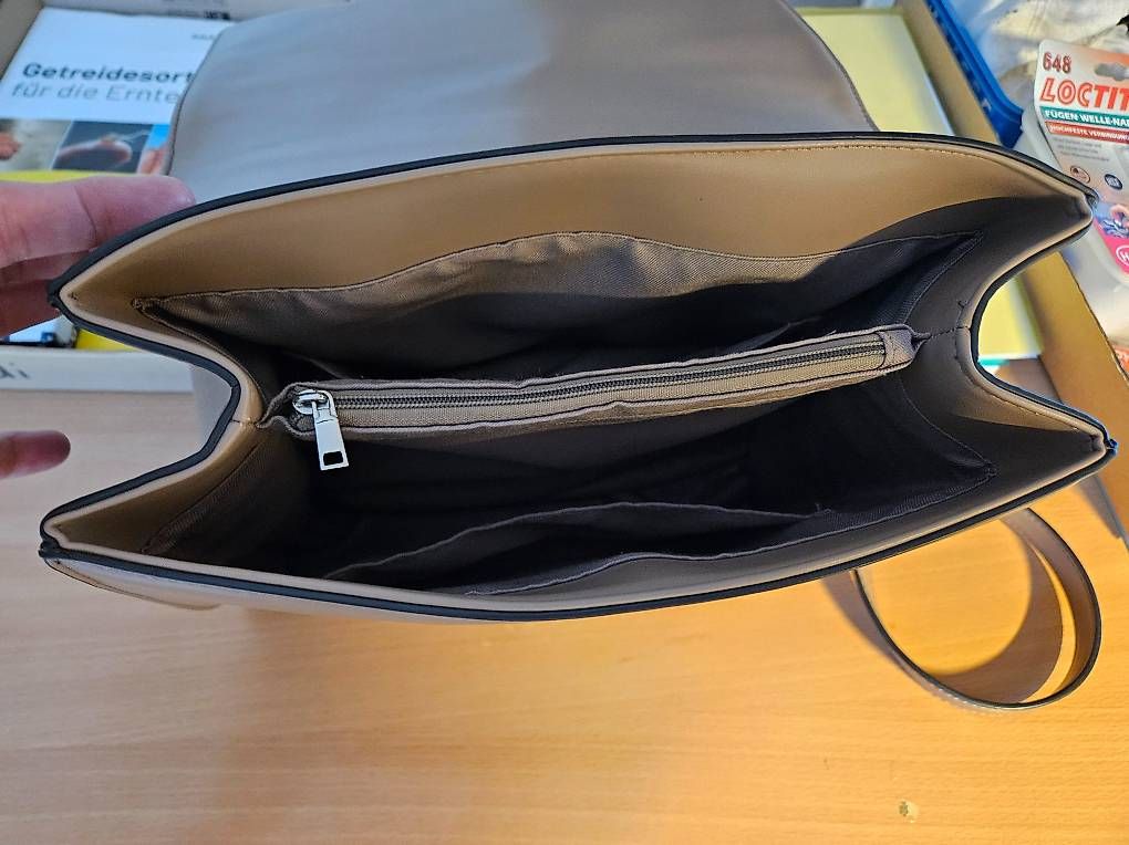 Taschen für Damen: Handtasche – Gebraucht aus Birrhard von Schrot70 3