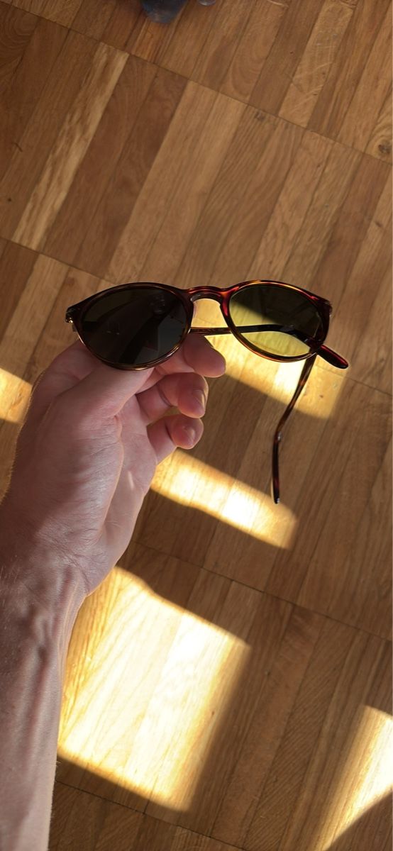 Persol Lunettes & Verres: Lunette de soleil Persol  – Neuf (Voir description) à Romanel-s-Lausanne par ray_r7ch 3