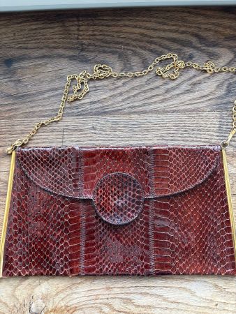 Vintage Abendtasche Kroko-Optik goldene Kette Clutch