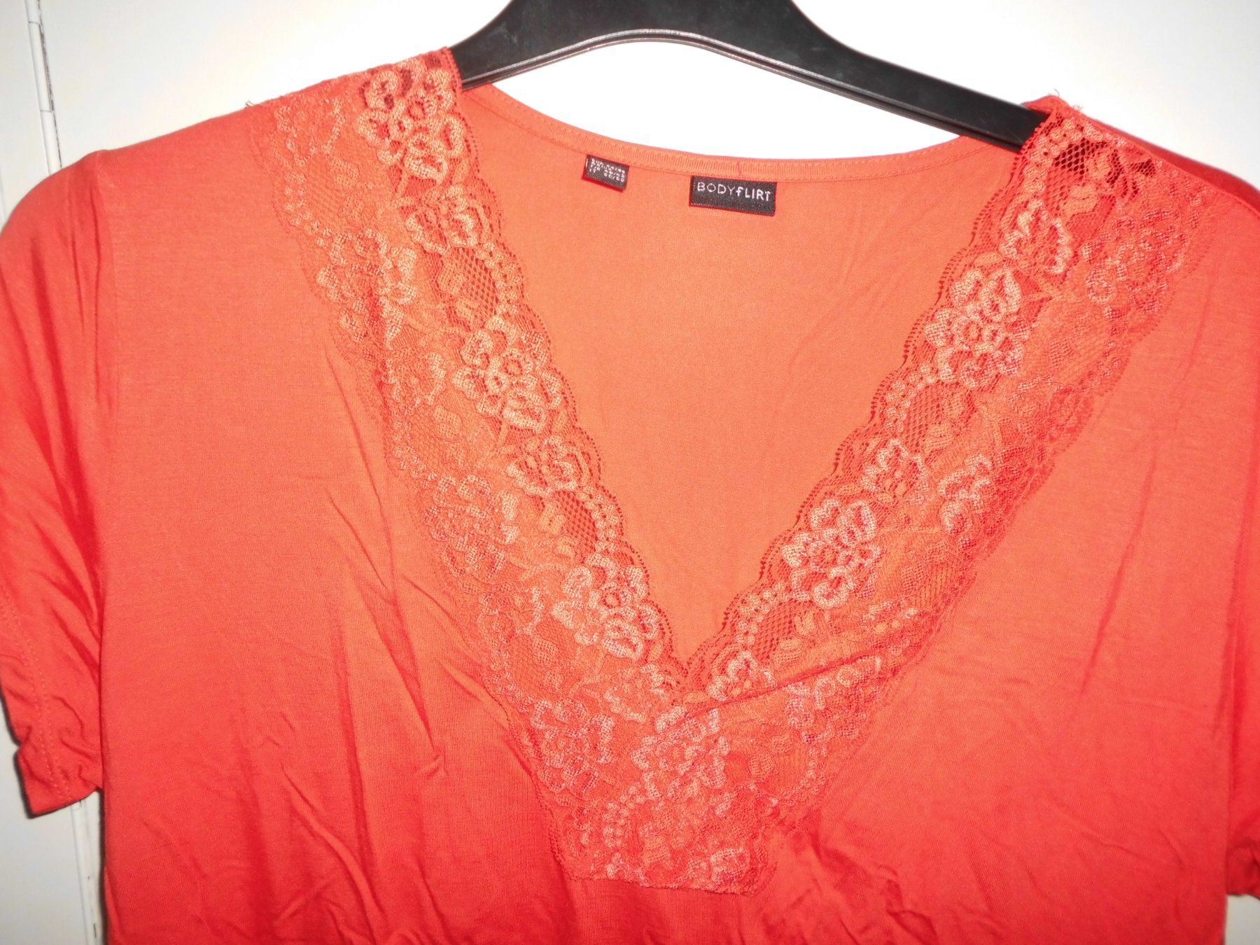 T-Shirts: T-shirt orange T. 44 – Neu (gemäss Beschreibung) aus Marin-Epagnier von Madja 1