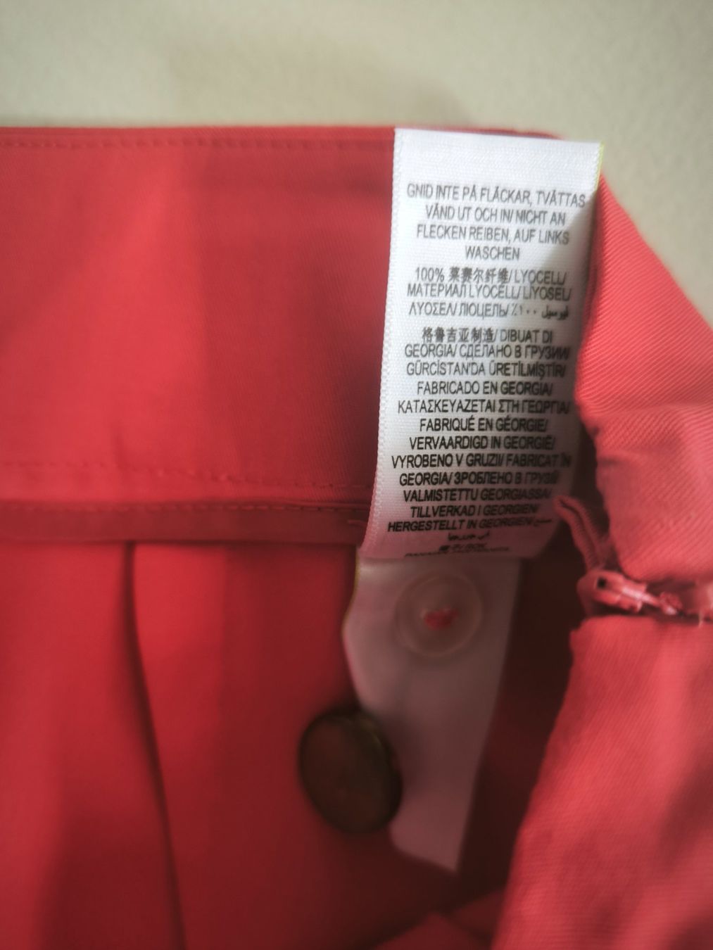 Gonne: Marks & Spencer roter Midirock, Größe 42 – Nuovo (secondo la descrizione) da Wallisellen venduto da C_DM 6
