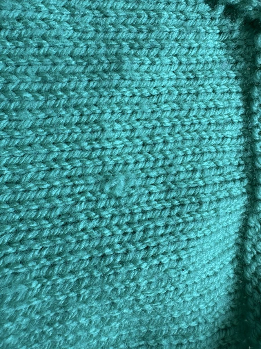 Maglioni & Felpe: 2 Handgestrickte Baby Jäckchen  – Usato da Thalwil venduto da Linnea86 7