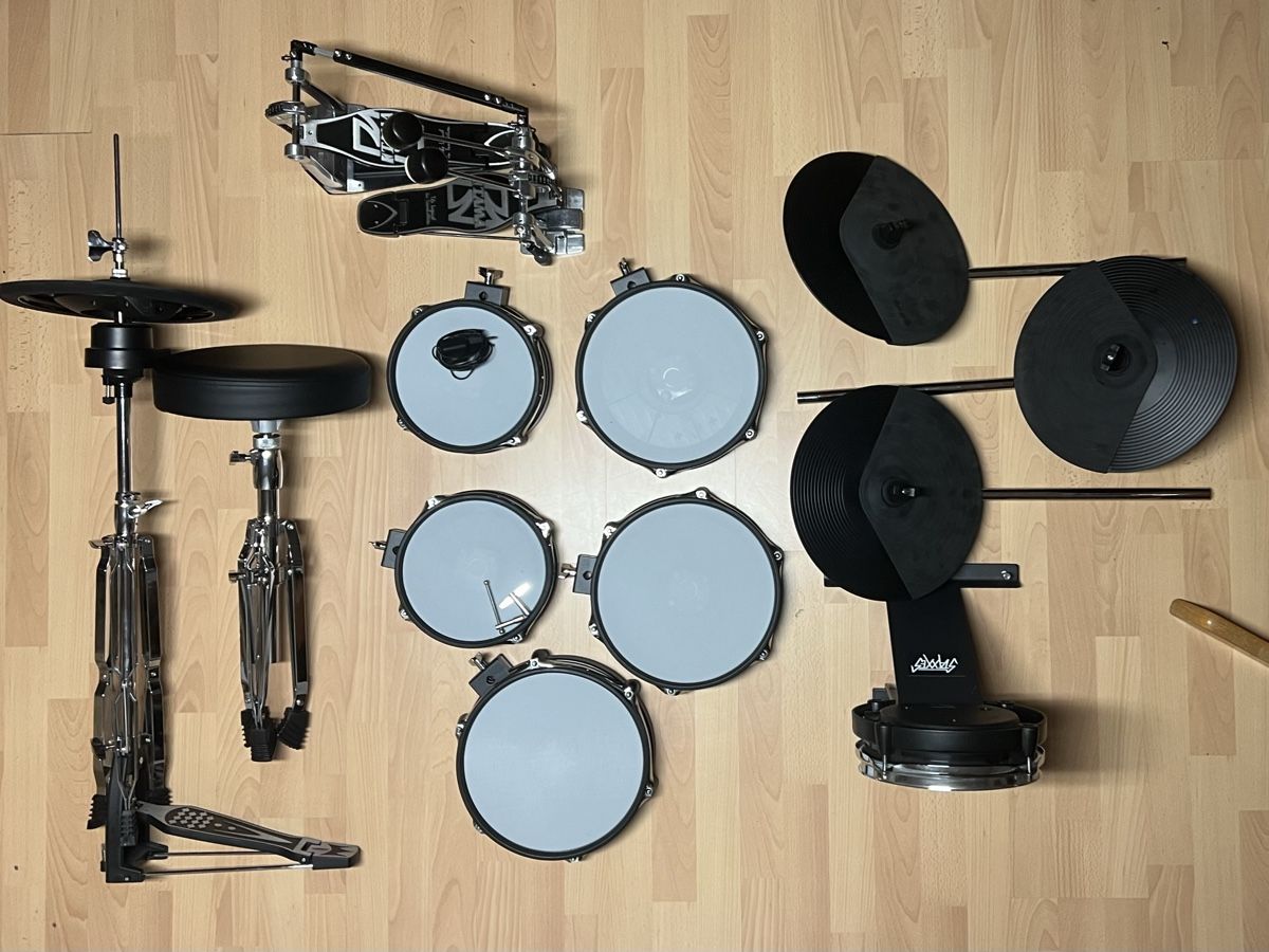 Strumenti musicali: E-Drum: Millenium MPS 850 – Usato da Oekingen venduto da steph.67 8