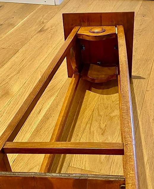 Autres articles pour la maison: Antiker Holzblumenständer – D'occasion à Niederwil AG par Aargau08 4