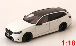 BMW M5 G99 TOURING 2025 WEISS 1:18 SOLIDO