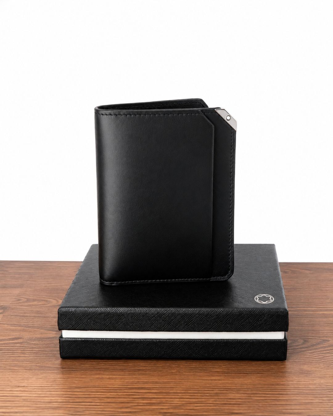 Montblanc Portafogli: Montblanc Portmonnaie – Nuovo (secondo la descrizione) da Bern venduto da fpa-92