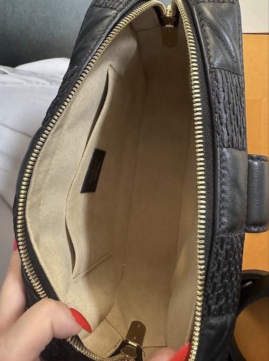 Louis Vuitton Borse da donna: NEUE Louis Vuitton Troca MM schwarz – Nuovo (secondo la descrizione) da Männedorf venduto da Jessiey 3