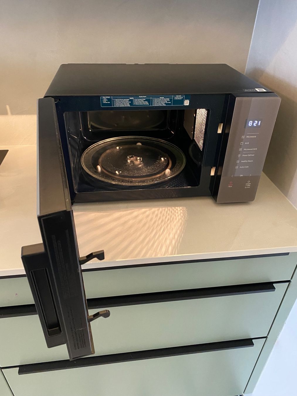 Elettrodomestici da cucina: Mikrowelle Samsung BESPOKE – Usato da Horgen venduto da Nathigruen 1