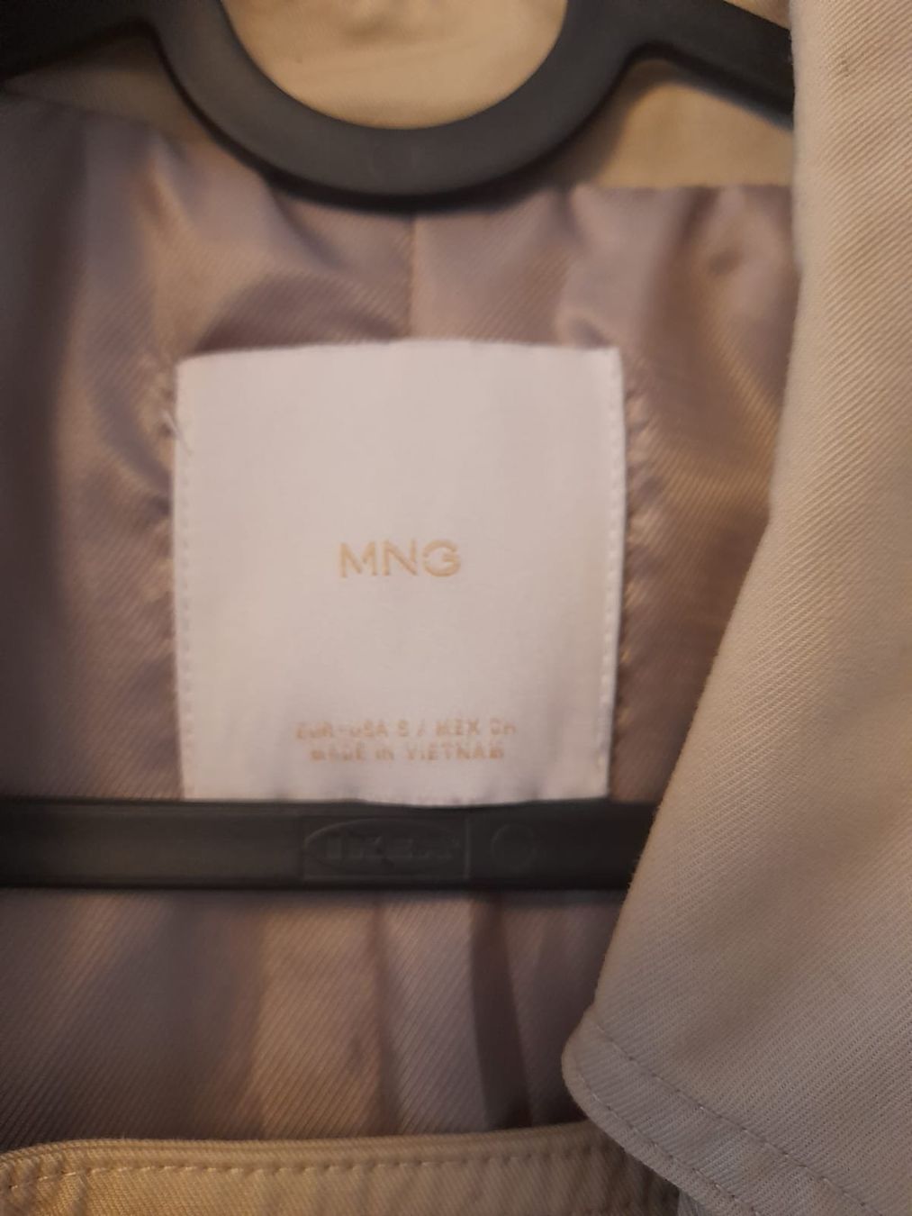 Mango Manteaux: trench coat mango – D'occasion à Genève par gal_x6ln 2