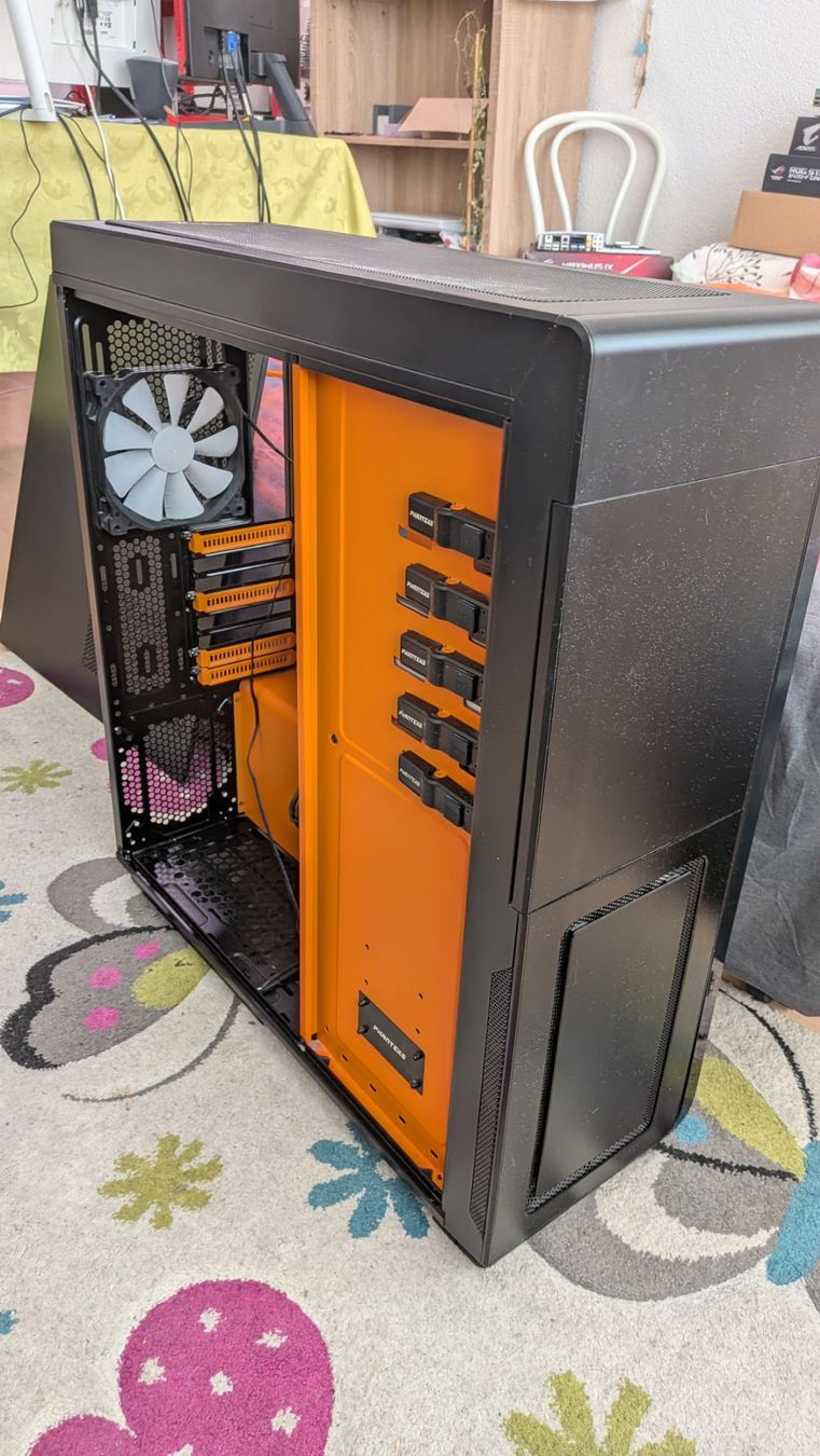 Phanteks Custodie: Phanteks Enthoo Luxe Full-Tower Chassis ,  schwarz-orange – Usato da Brig venduto da Mike69 5