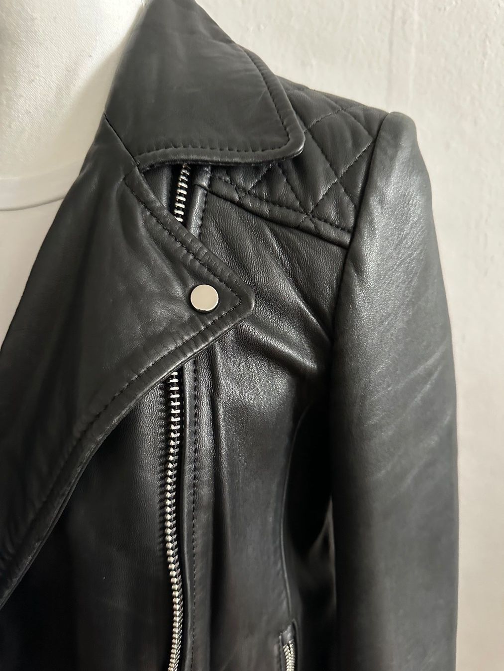 Massimo Dutti Giacche: Massimo Dutti Lederjacke – Nuovo (secondo la descrizione) da Bern venduto da schnupka 1