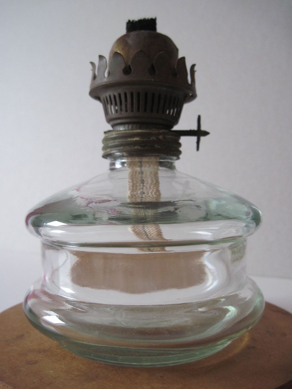 Lampade: Öl Lampe Petrol Lampe mit Glaskolben – Usato da Feuerthalen venduto da mam_5l7b 2