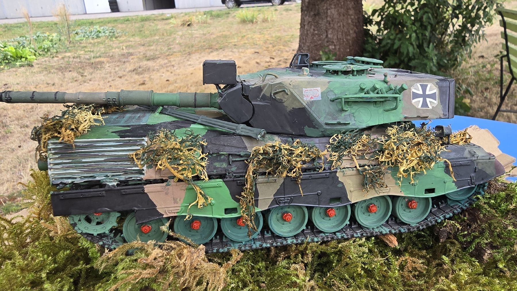 Kit di modellismo & Modellini statici: Modellpanzer Tarnung Maassstab 1:35 gebraucht – Usato da Balsthal venduto da cri_8tqn 1