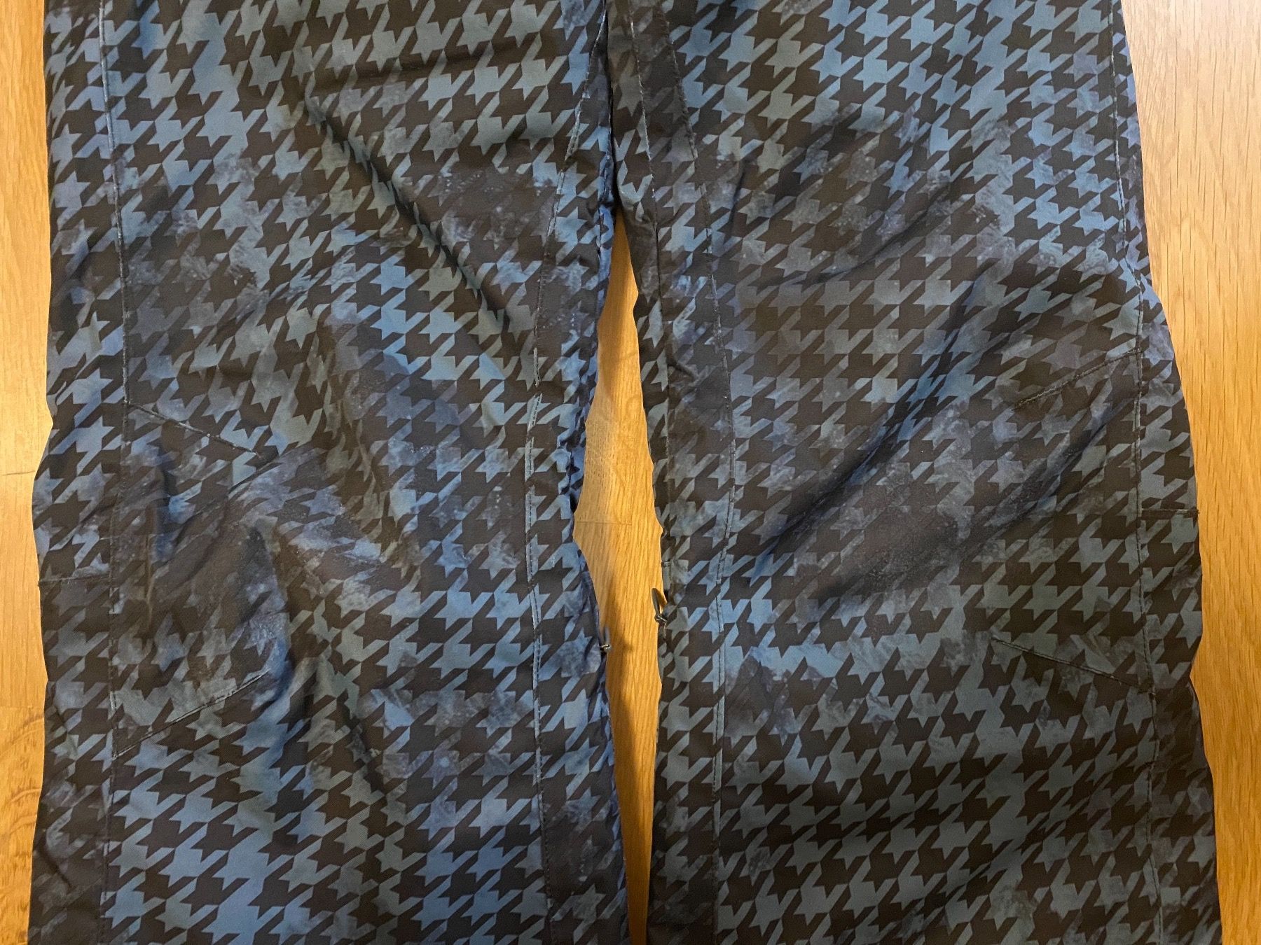 Killtec Pantalons: Ktec Kinder Skihose / Winterhose Gr.140 – D'occasion à Ehrendingen par Uxaxa 3