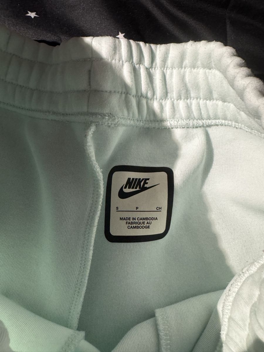 Nike Hosen: Jogging Nike turquoise S neuf – Neu und originalverpackt aus Porrentruy von fee_24 3