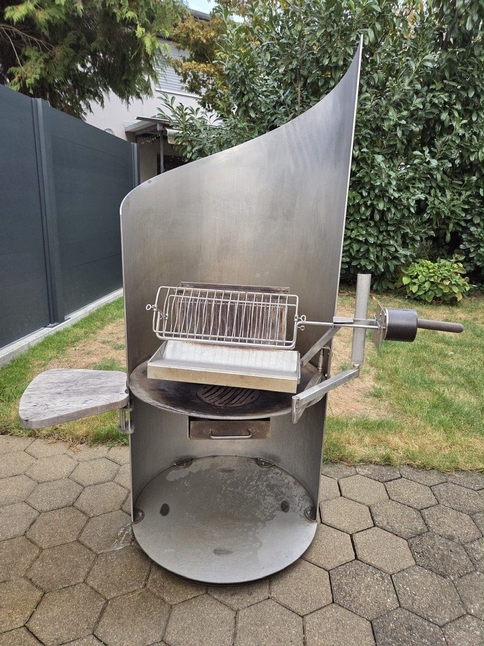 Griglie: Grillstelle mit Drehkranz – Usato da Möhlin venduto da Fusel7