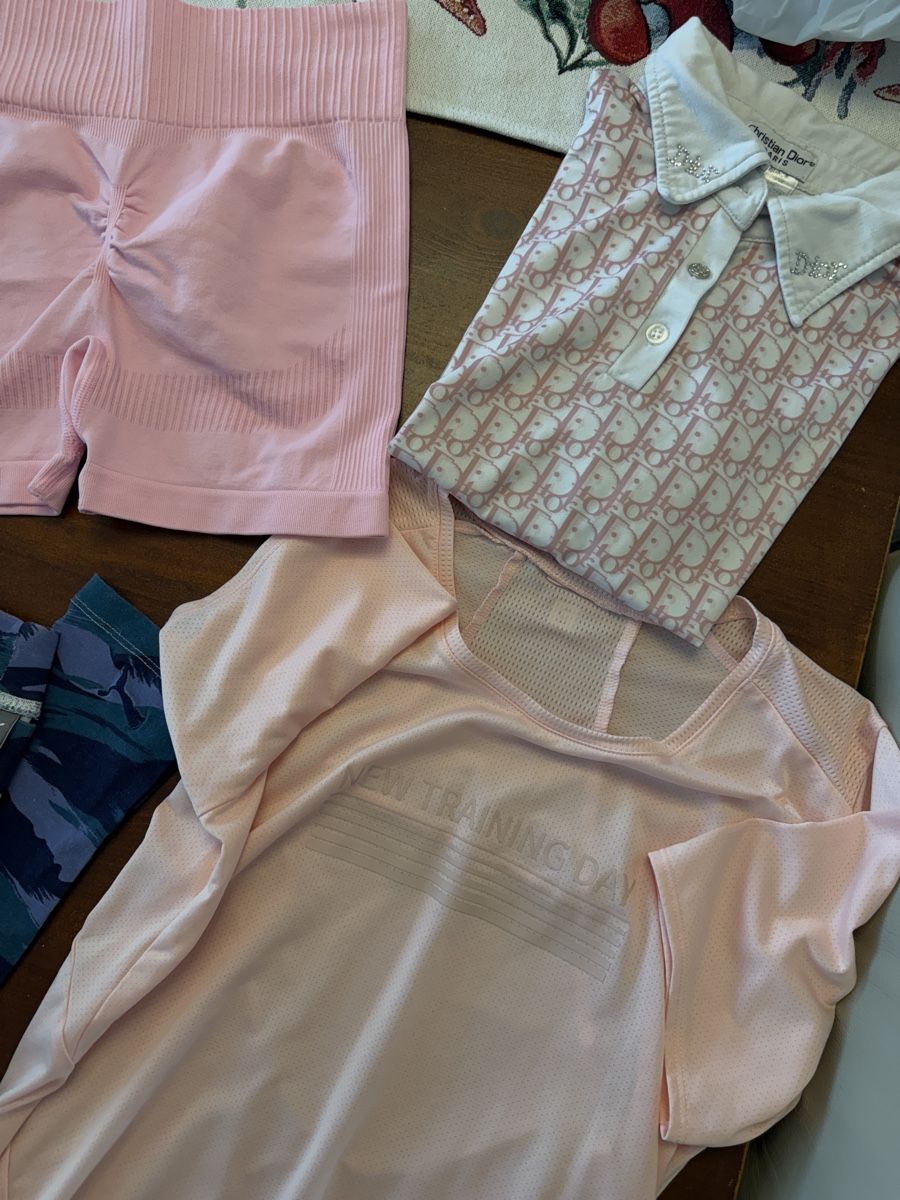 Esprit Lotti di vestiti: Sportbekleidung Set, Grösse S ab 1.- – Usato da Oberengstringen venduto da SaraHoney19 2
