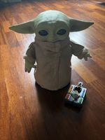 Figurine Grogu Star Wars avec télécommande