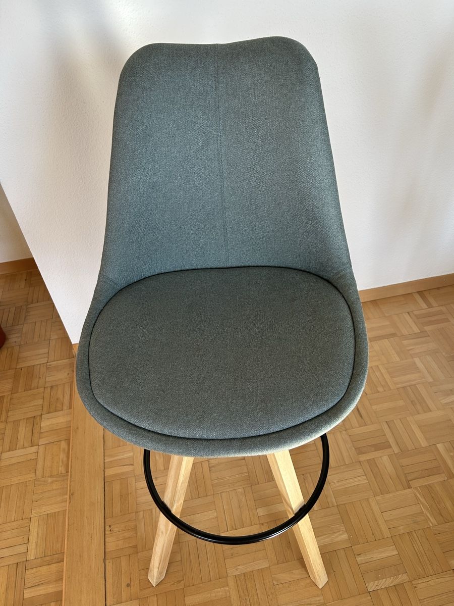 Stühle: 2 high chairs, green – Gebraucht aus Küsnacht ZH von chi_7c6w 2