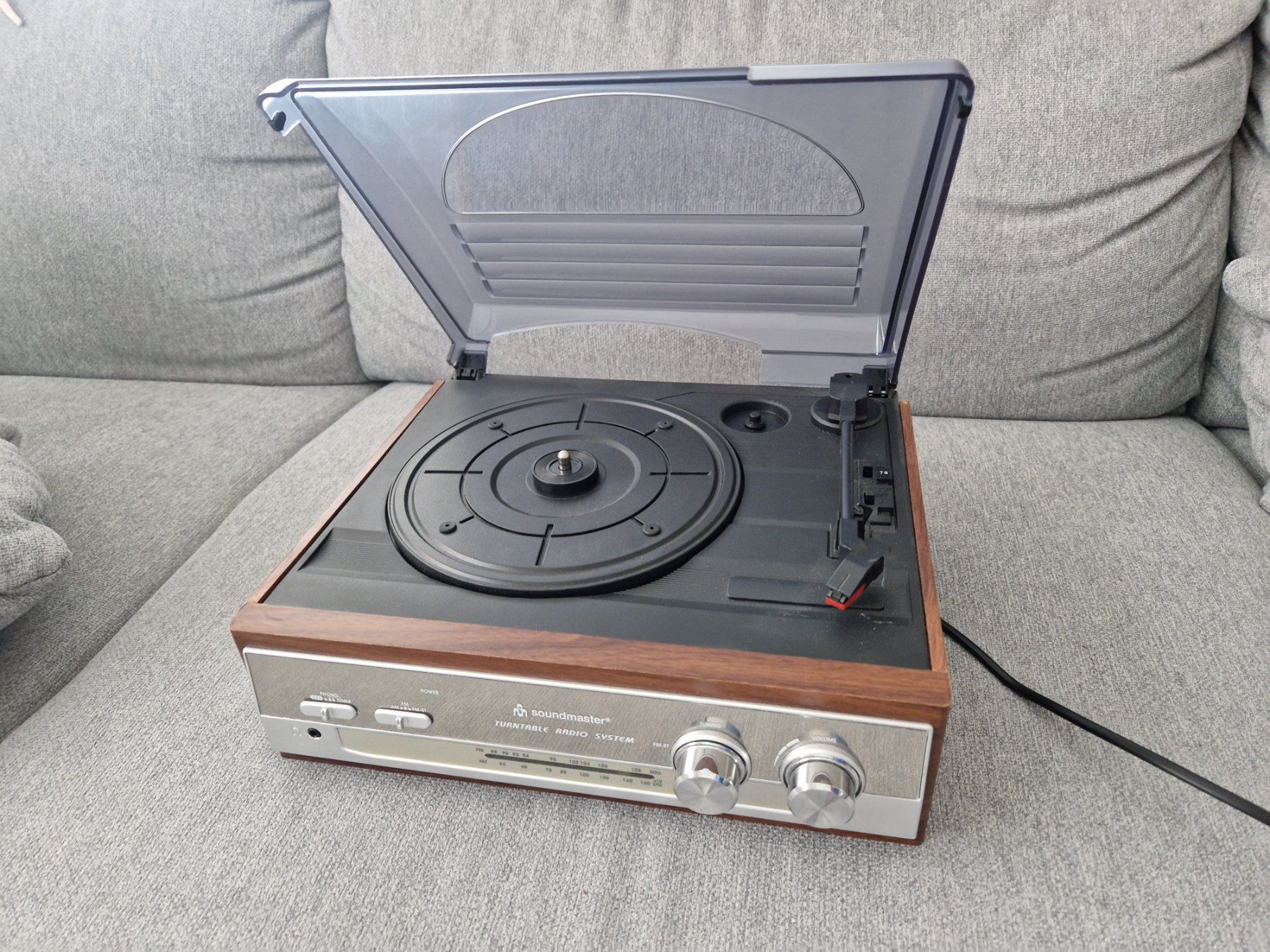 Giradischi: Tourne-disque Soundmaster // Soundmaster turntable – Usato da Fribourg venduto da gab_8d8p 1